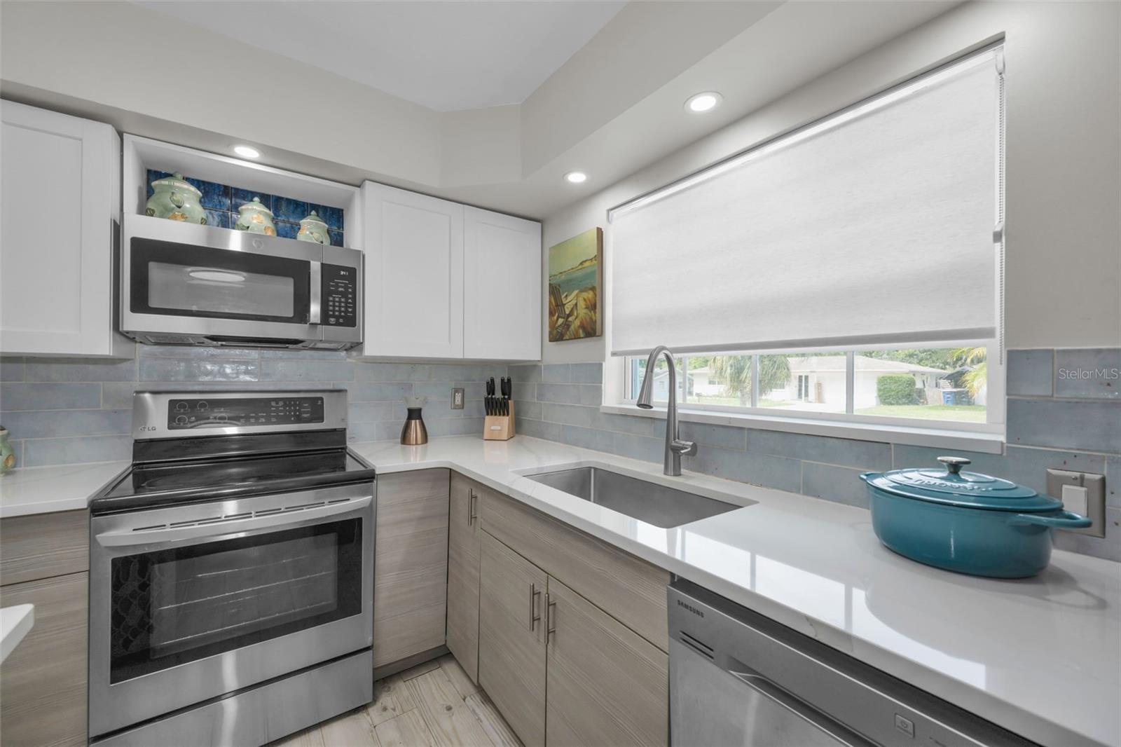 1948 BYRAM DR, CLEARWATER, FL — photo 17