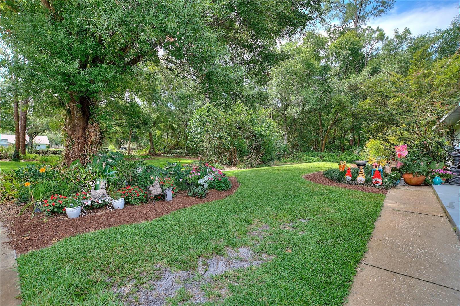 7 LAKE ARROWHEAD DR, WINTER HAVEN, FL — photo 12