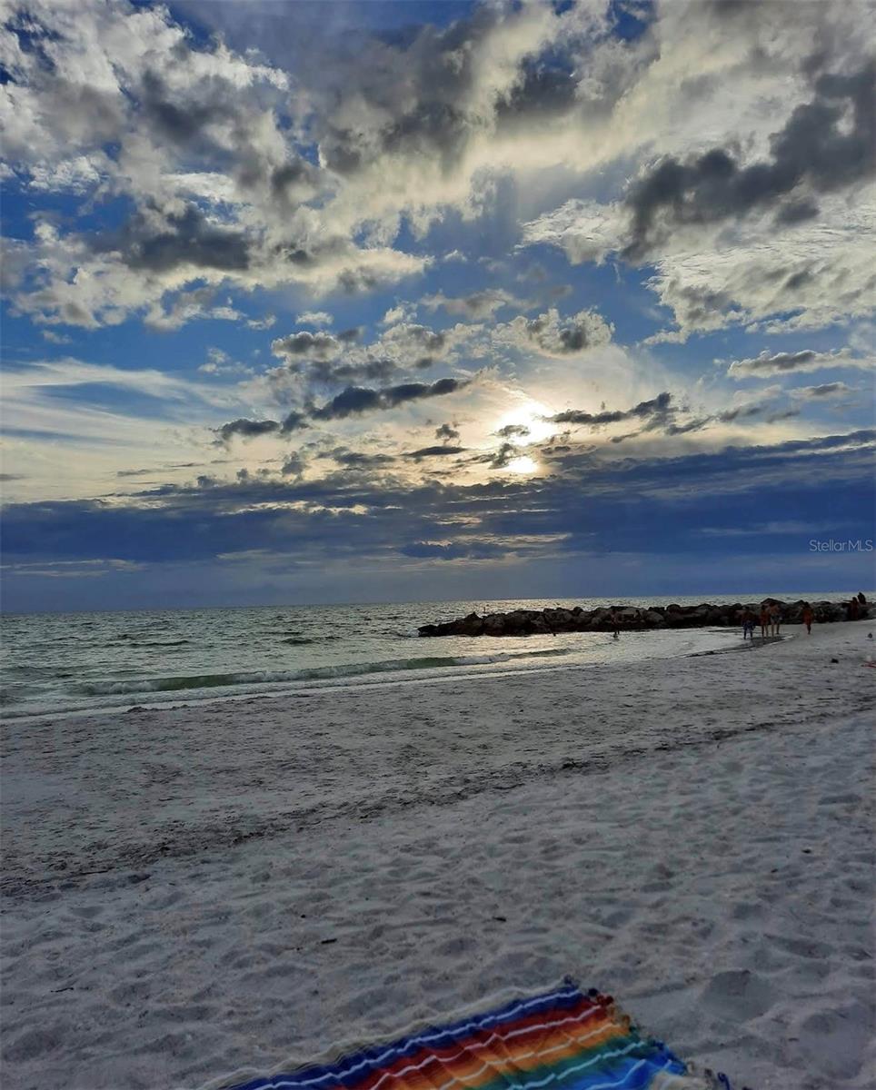 6407 1ST PALM PT, ST PETE BEACH, FL — photo 29