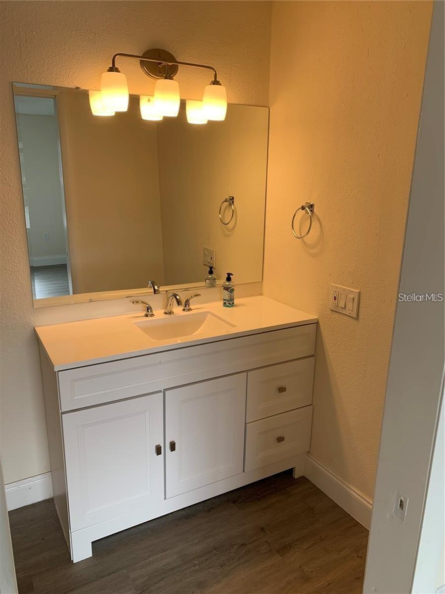 17202 SANDALWOOD DR #202, WILDWOOD, FL — photo 9