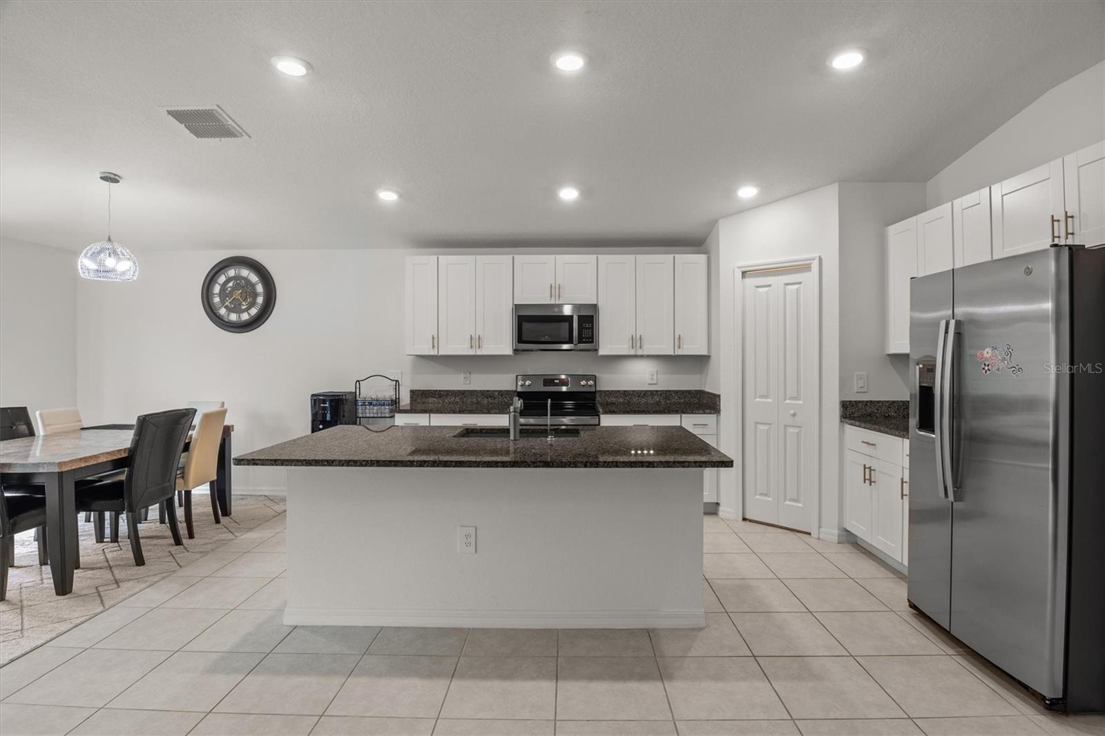1856 RED LOOP, LAKELAND, FL — photo 10