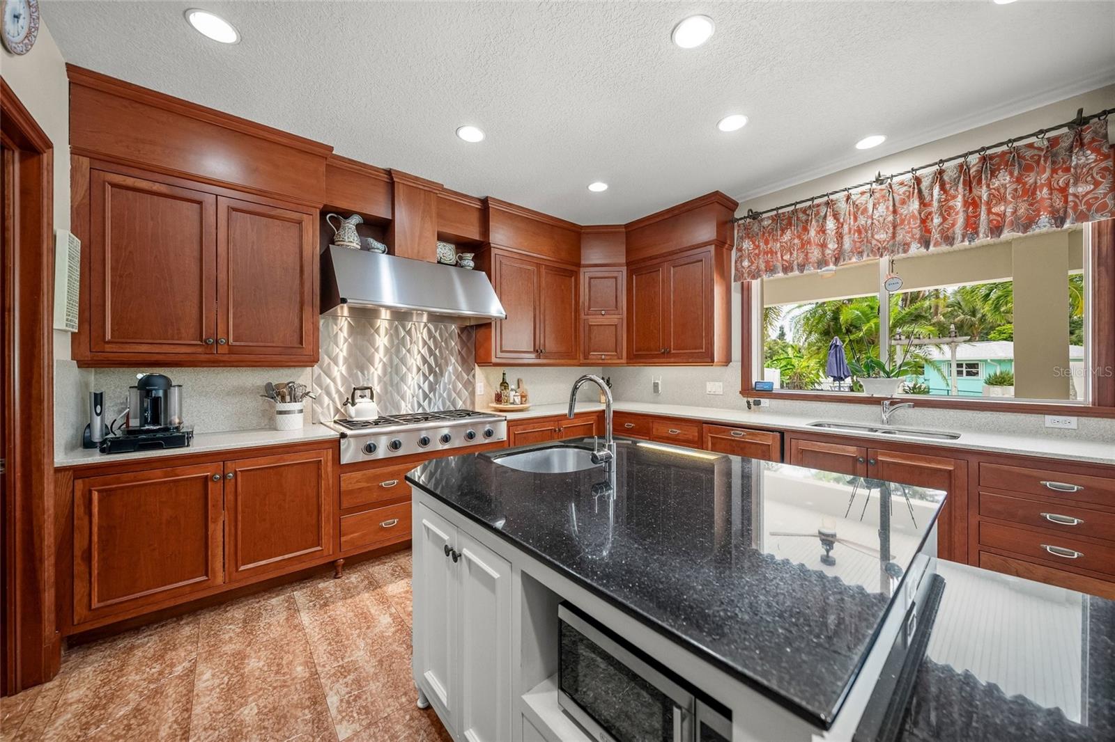 9214 18TH DR NW, BRADENTON, FL — photo 12