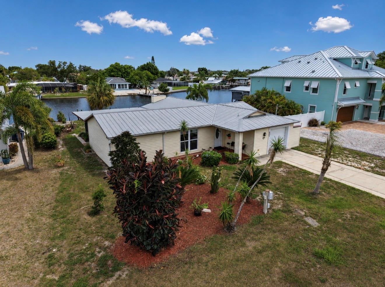 803 LEISEY CIR, RUSKIN, FL — photo 6