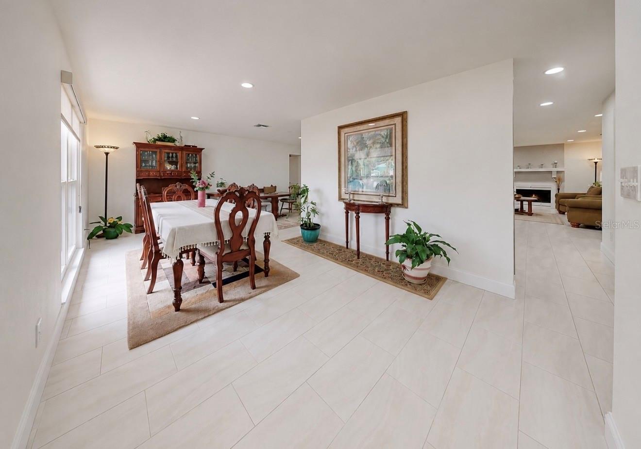 803 LEISEY CIR, RUSKIN, FL — photo 15