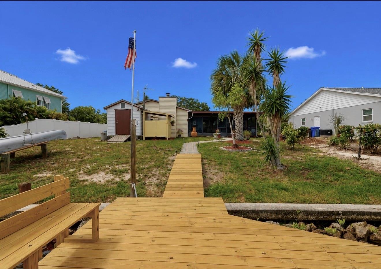 803 LEISEY CIR, RUSKIN, FL — photo 42