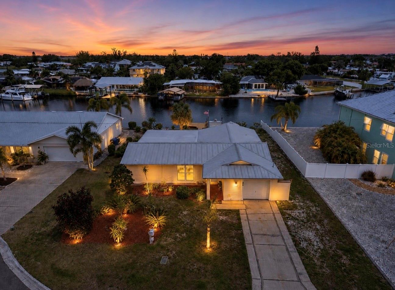 803 LEISEY CIR, RUSKIN, FL — photo 43