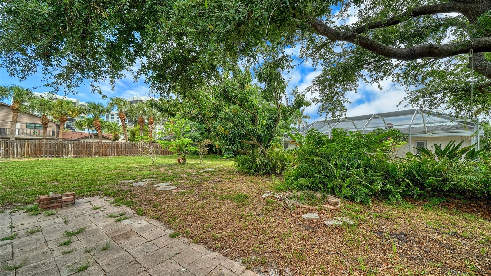 621 ALHAMBRA RD, VENICE, FL — photo 38