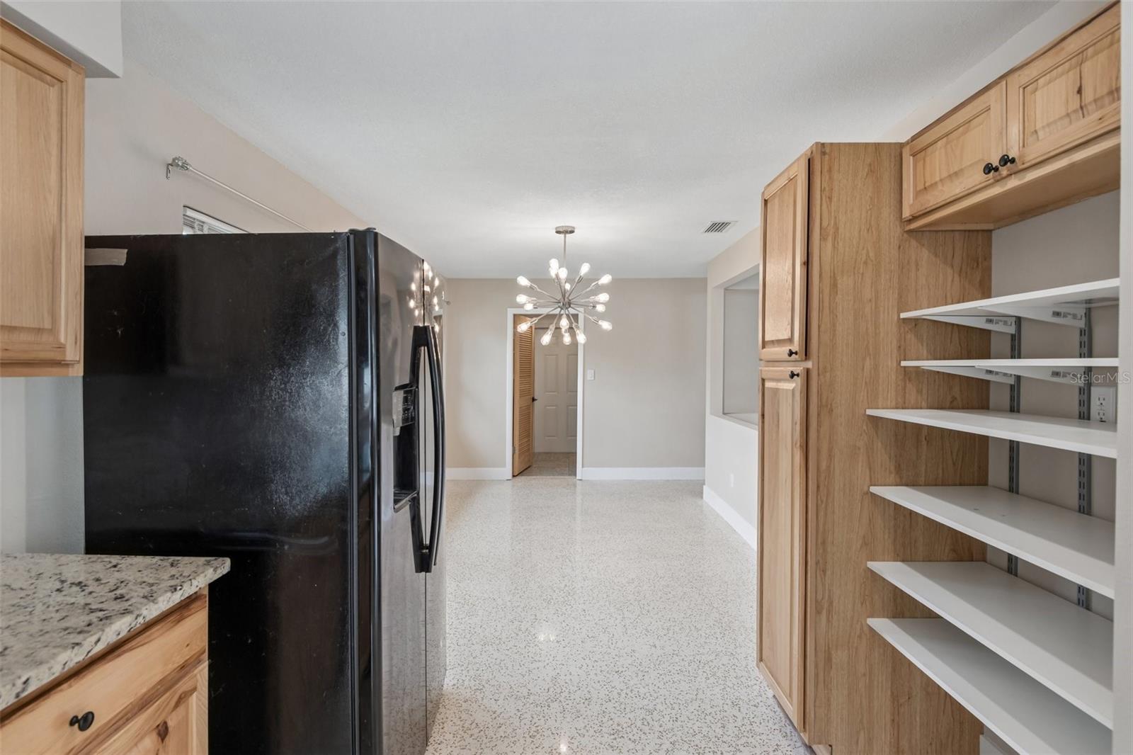 563 EASTVIEW RD, LARGO, FL — photo 11