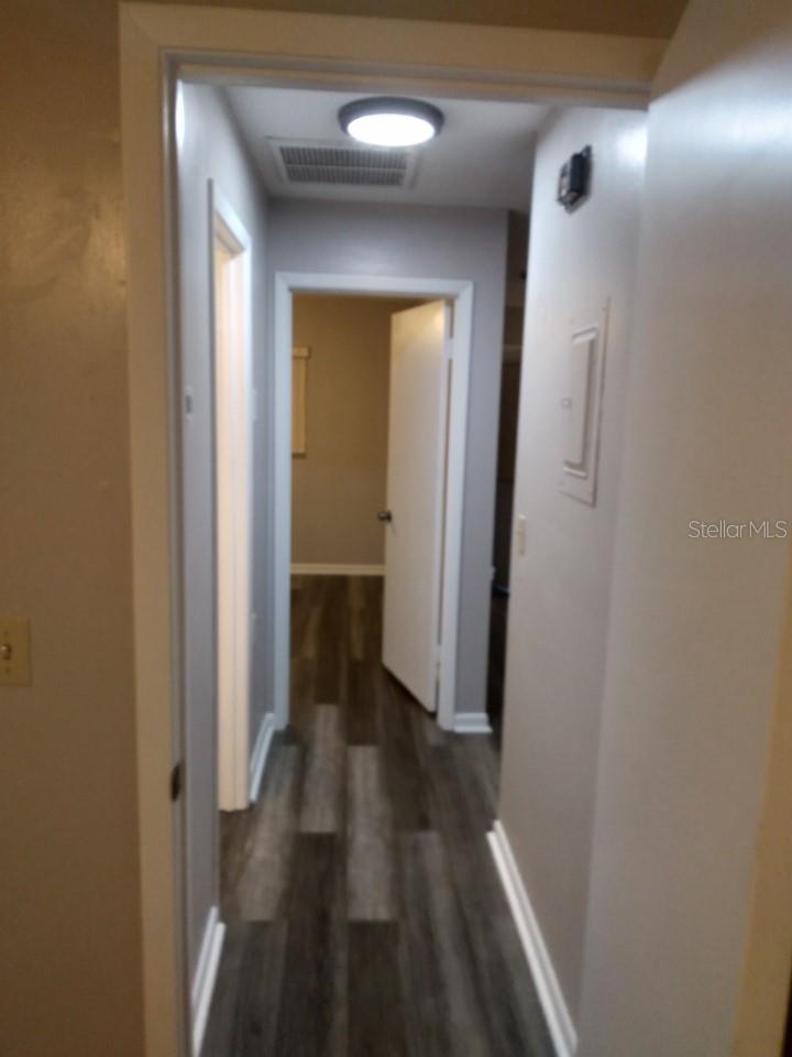 27 W RAYMOND ST, AVON PARK, FL — photo 6