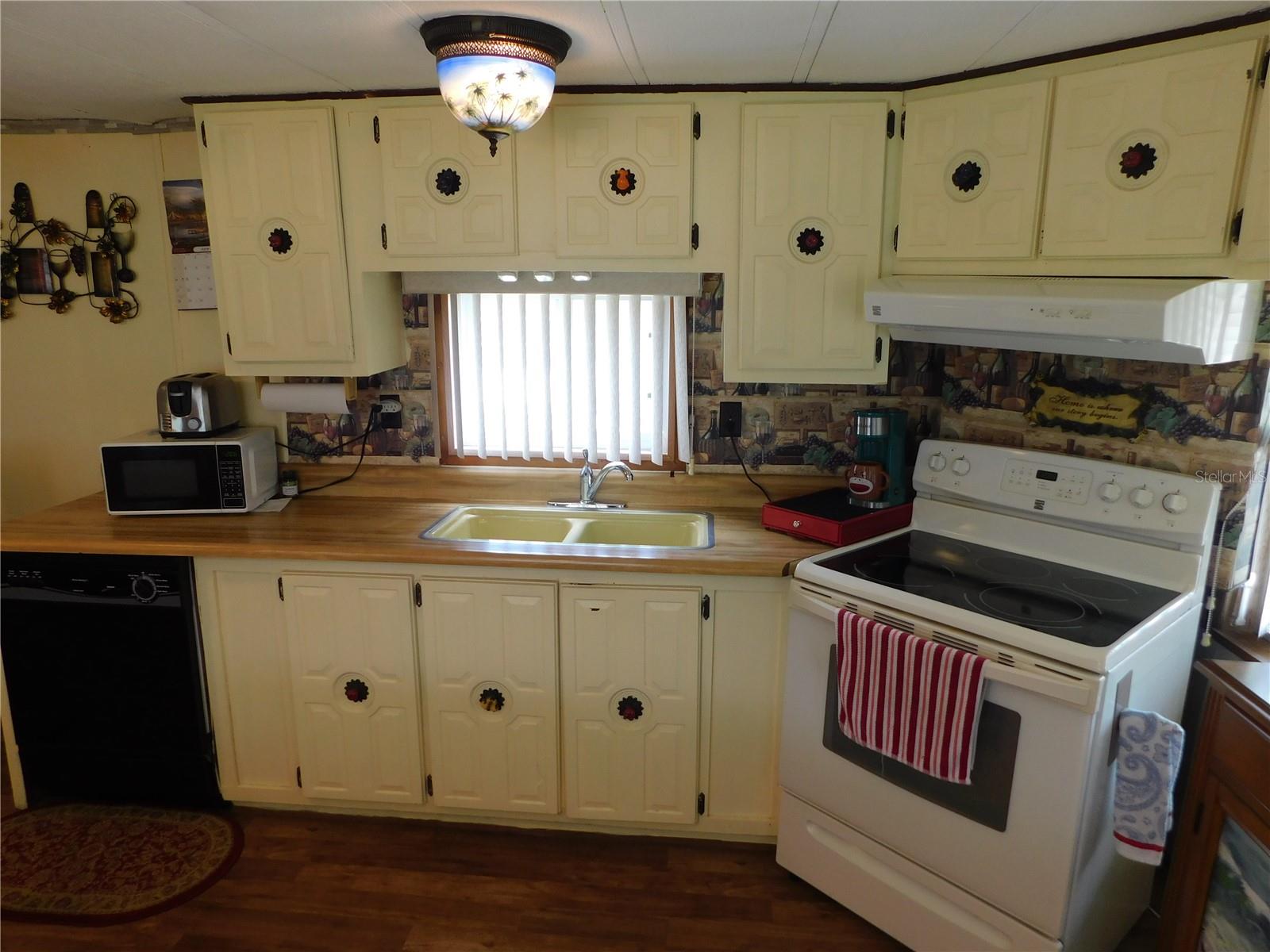 5315 ANTIGUA DR, ZEPHYRHILLS, FL — photo 16