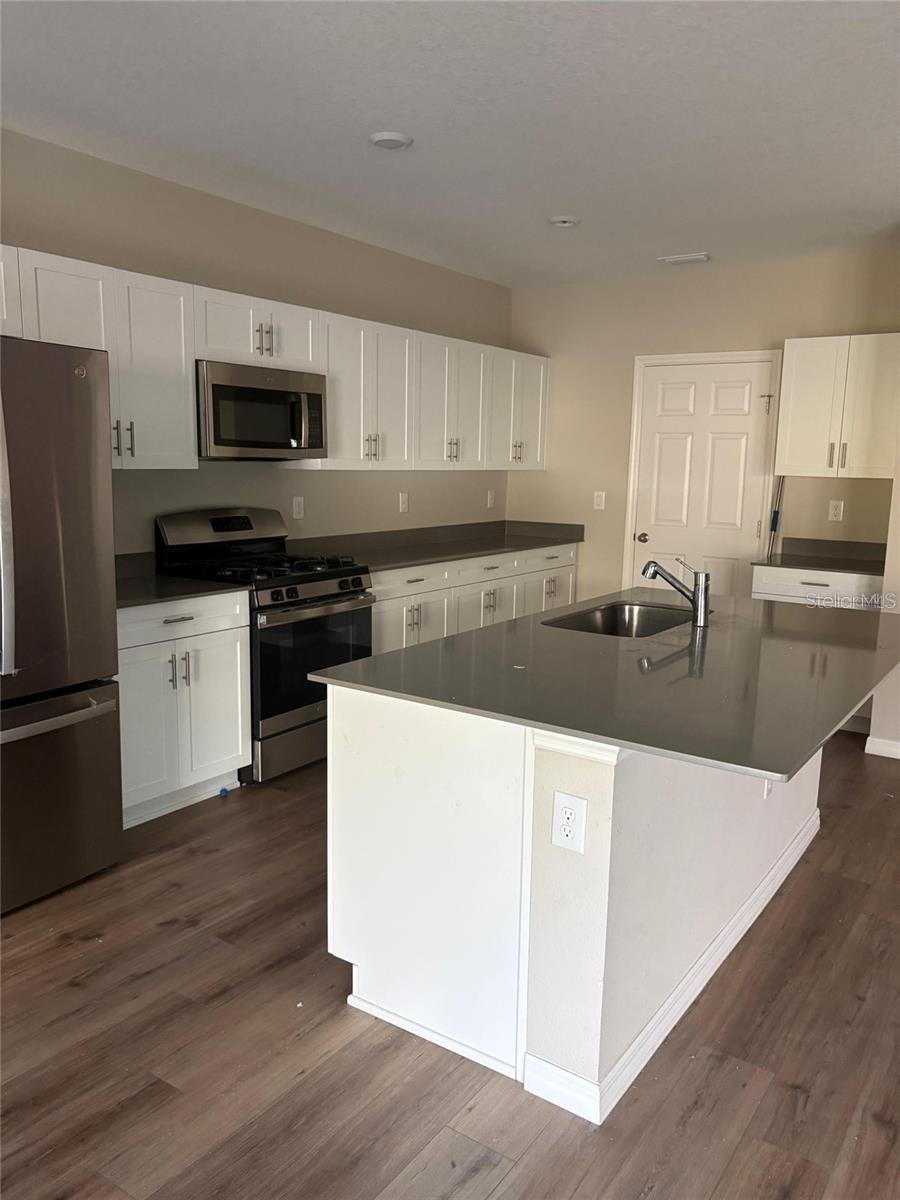 11484 BROOK EDGE AVE, RIVERVIEW, FL — photo 8
