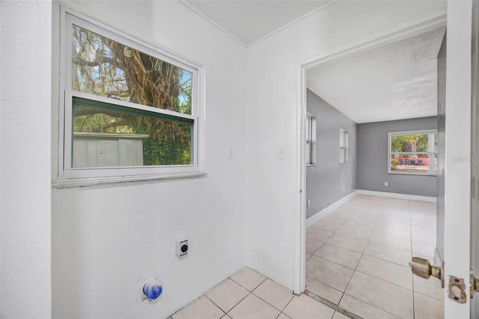 308 S KINGSWAY RD, SEFFNER, FL — photo 22