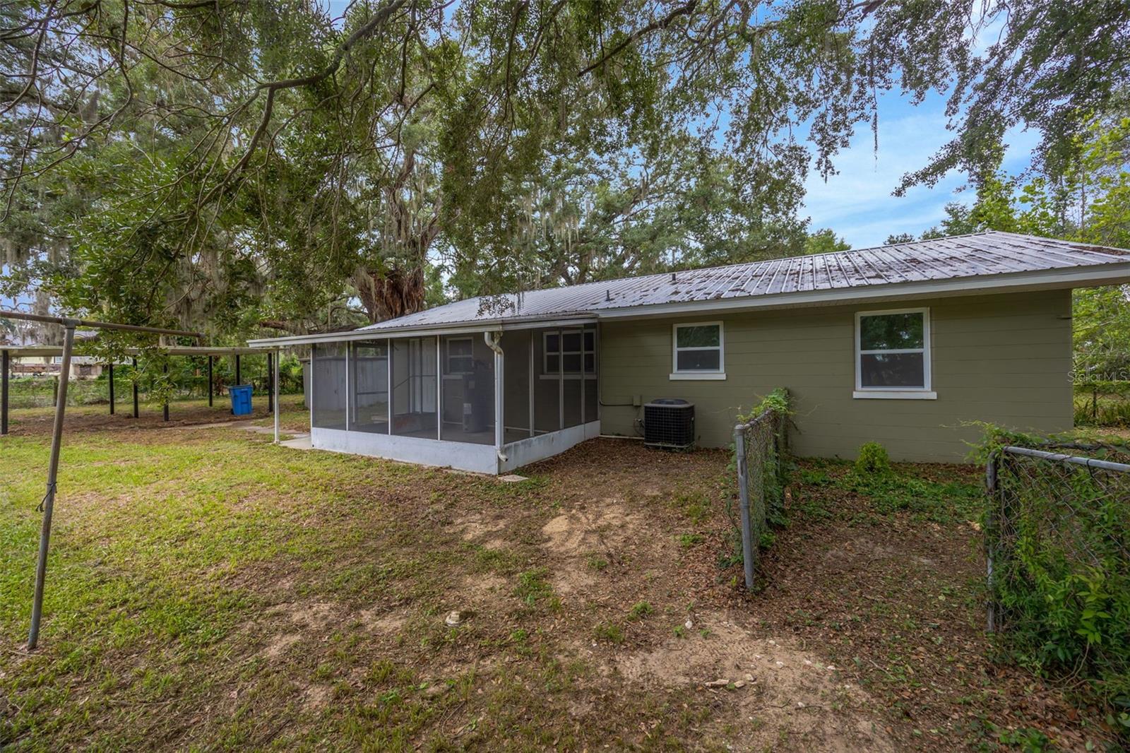 308 S KINGSWAY RD, SEFFNER, FL — photo 30