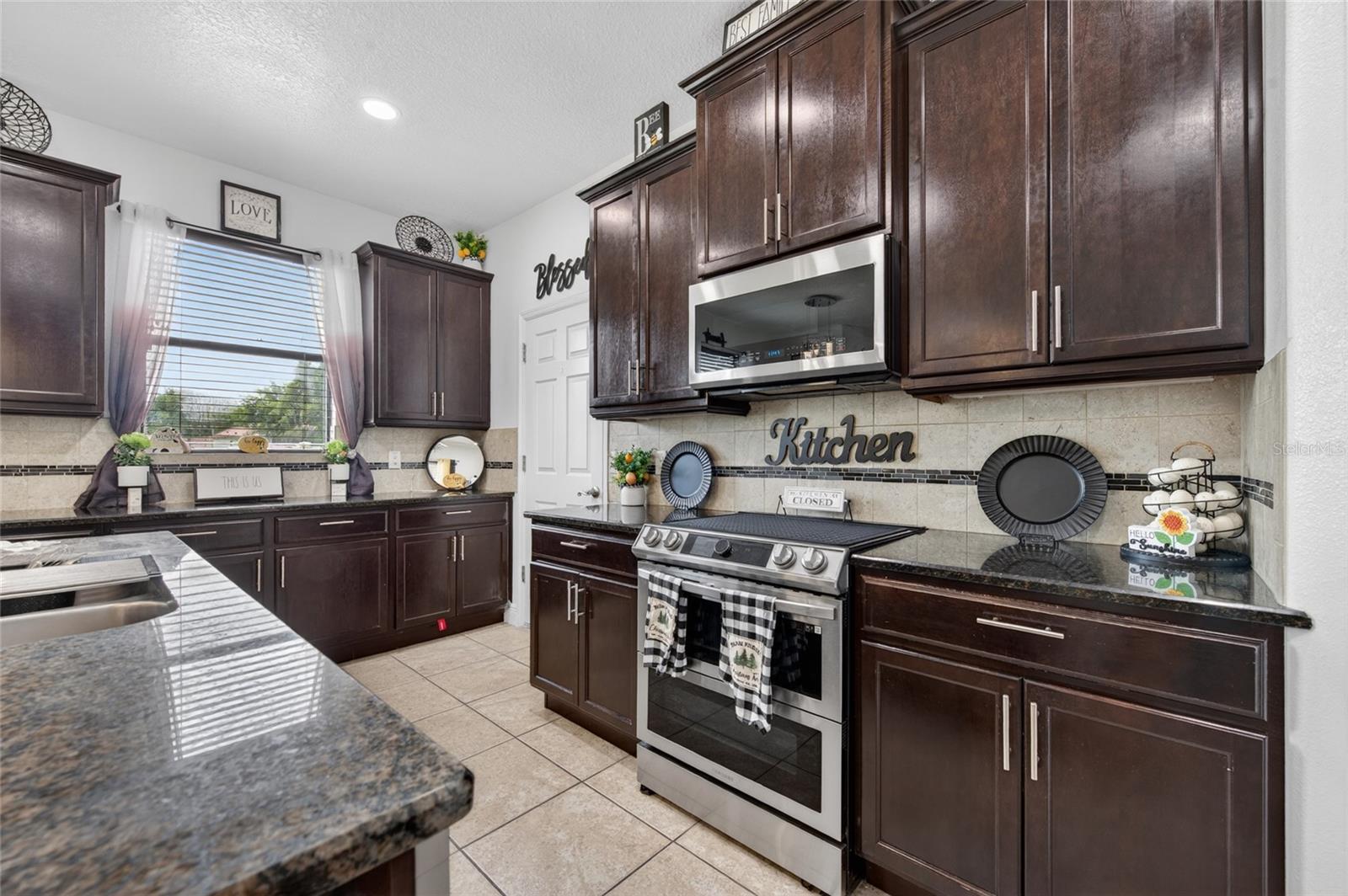1801 WATERSIDE OAKS DR, ORANGE CITY, FL — photo 9