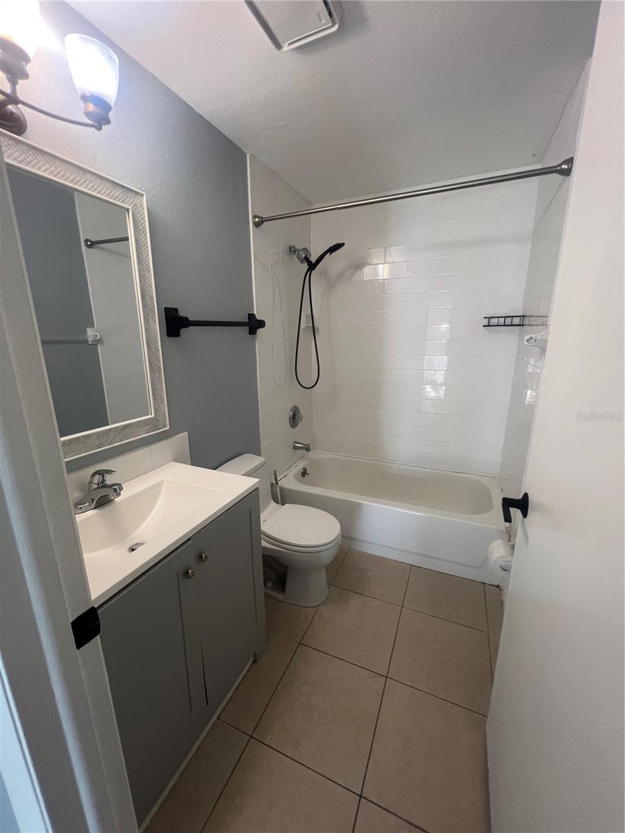 215 GOLDSTEIN ST #4, PUNTA GORDA, FL — photo 4