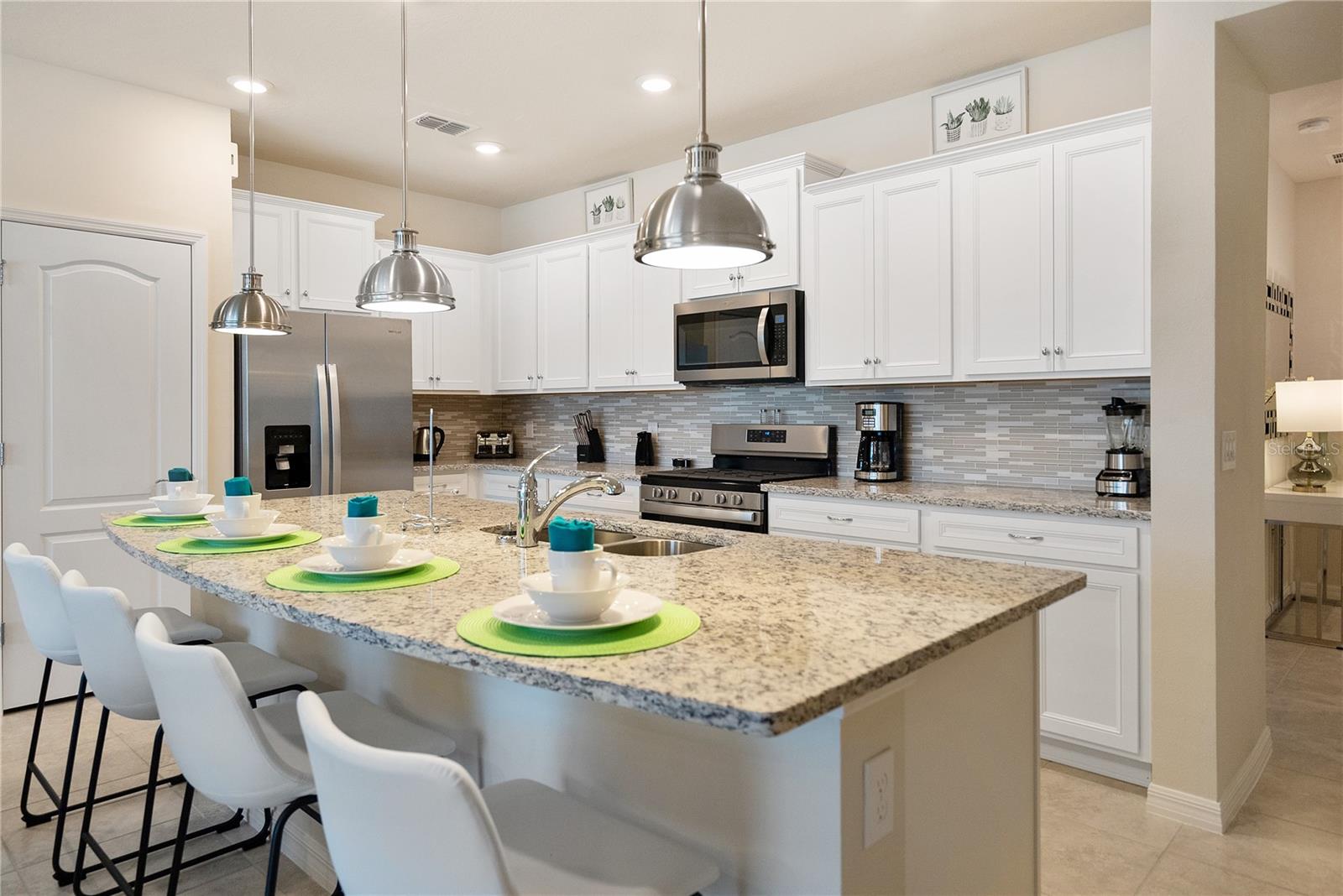 7525 OAK SPRING LN, DAVENPORT, FL — photo 4