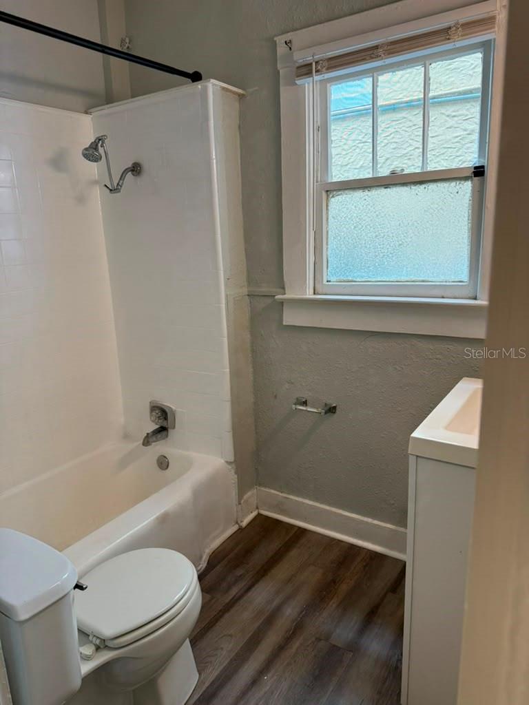 308 GROVE ST N #102, ST PETERSBURG, FL — photo 6