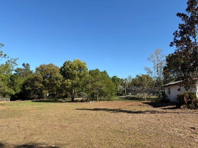 37247 NORTHSIDE DR, ZEPHYRHILLS, FL — photo 16