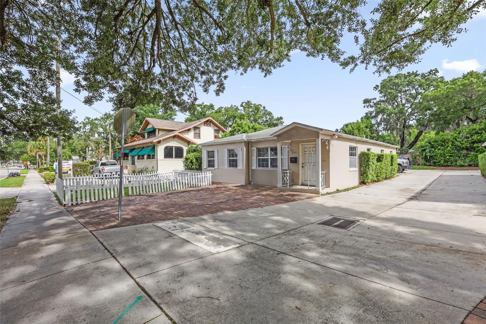 1501 E ROBINSON ST, ORLANDO, FL — photo 3