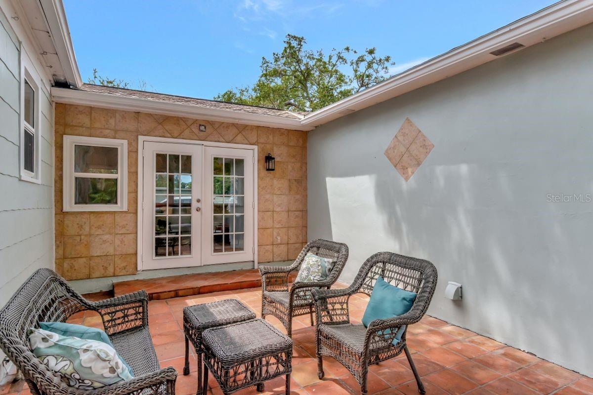 1419 55TH ST S, GULFPORT, FL — photo 33