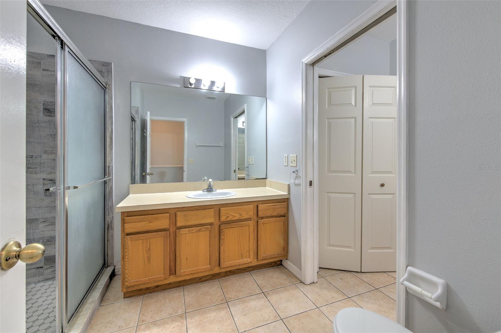 18504 PEBBLE LAKE CT, TAMPA, FL — photo 33