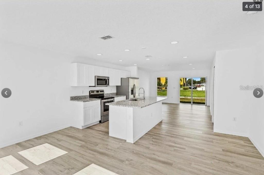 172 BOWIE LN #E, KISSIMMEE, FL — photo 3
