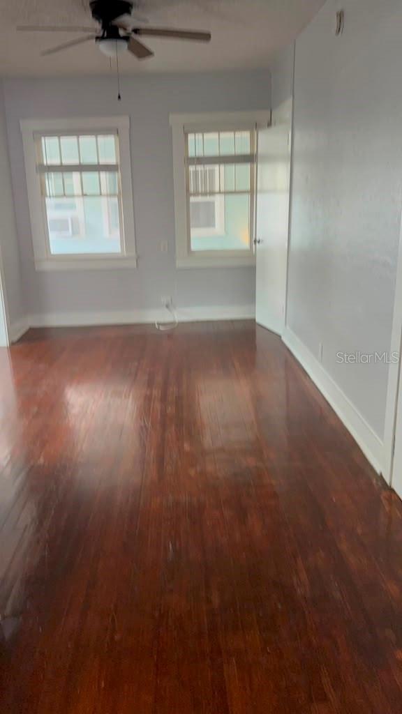 308 GROVE ST N, ST PETERSBURG, FL — photo 5