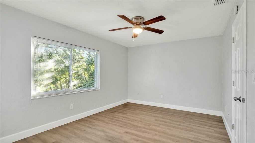 5900 22ND AVE N #14, ST PETERSBURG, FL — photo 11