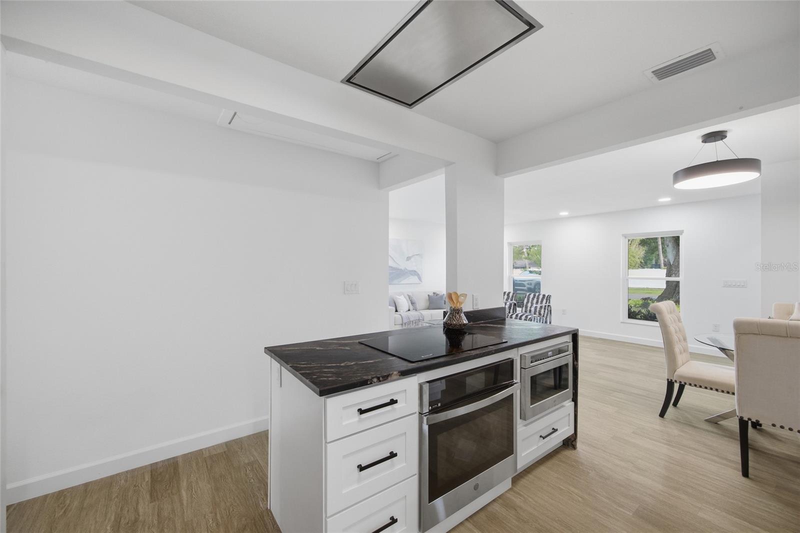 5207 W CLEVELAND ST, TAMPA, FL — photo 14