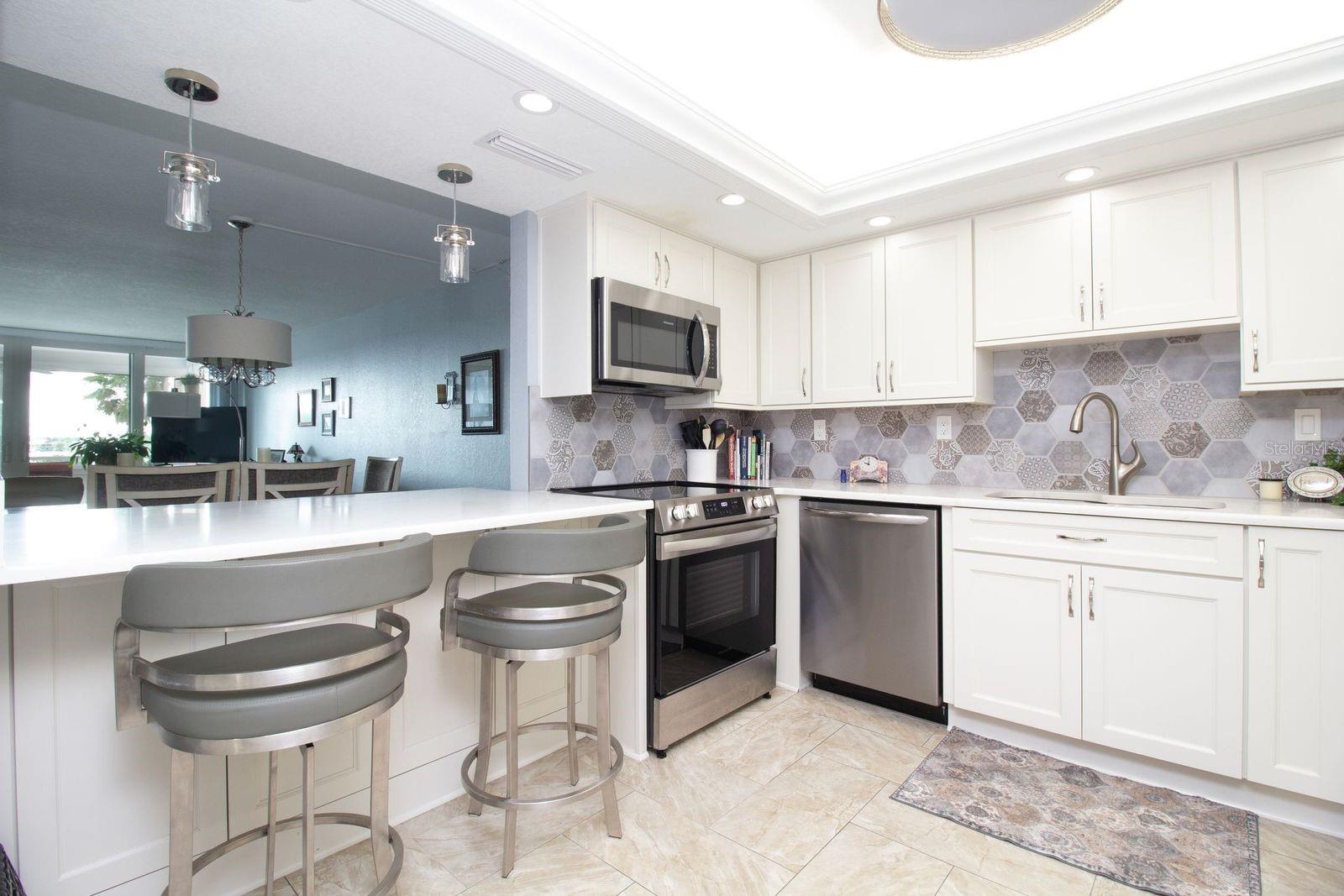 17920 GULF BLVD #301, REDINGTON SHORES, FL — photo 9