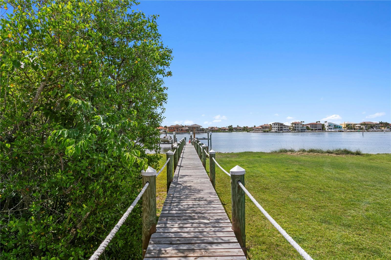 1317 JUMANA LOOP, APOLLO BEACH, FL — photo 74