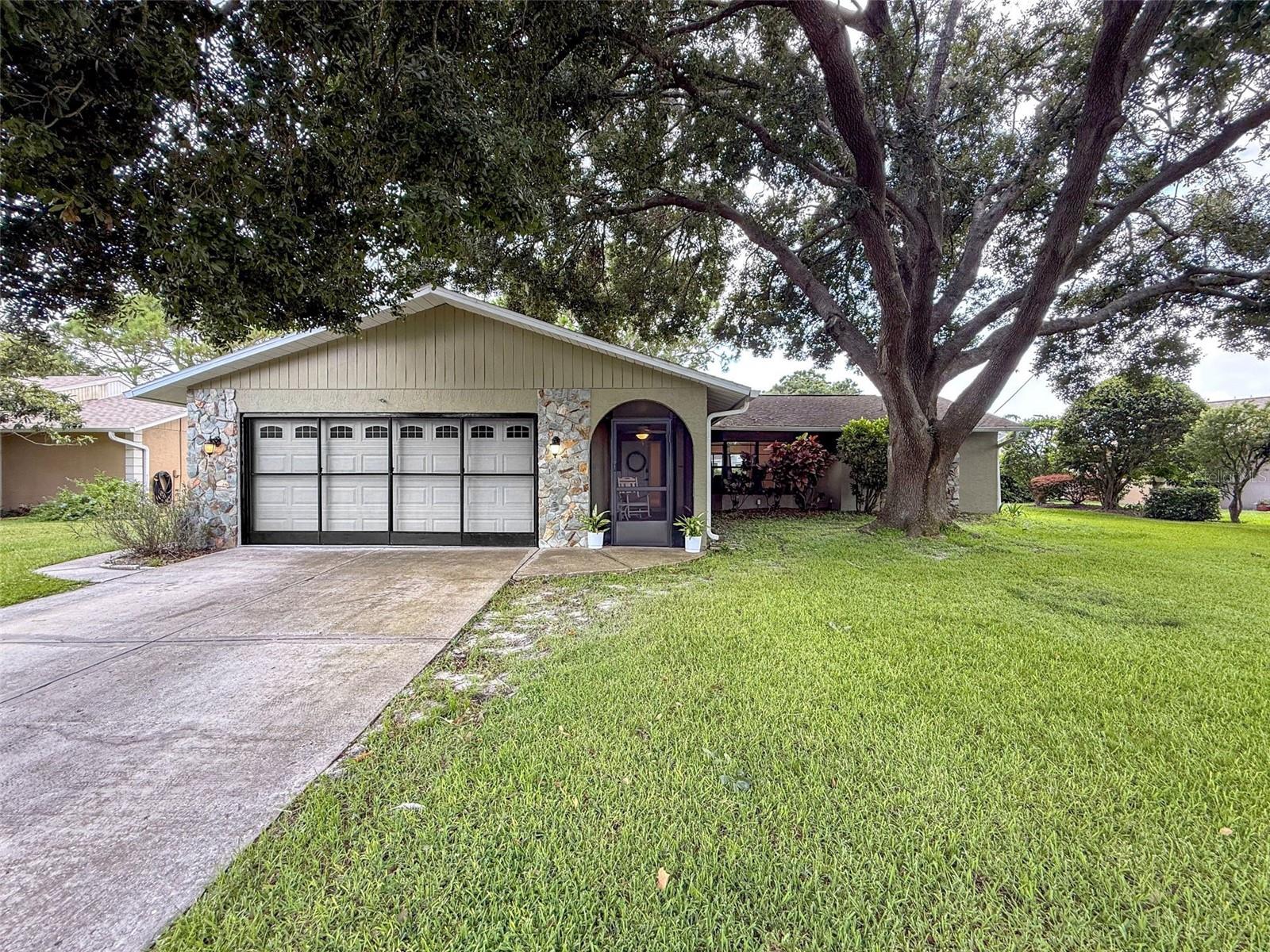 3711 ERIN BROOK DR, NEW PORT RICHEY, FL