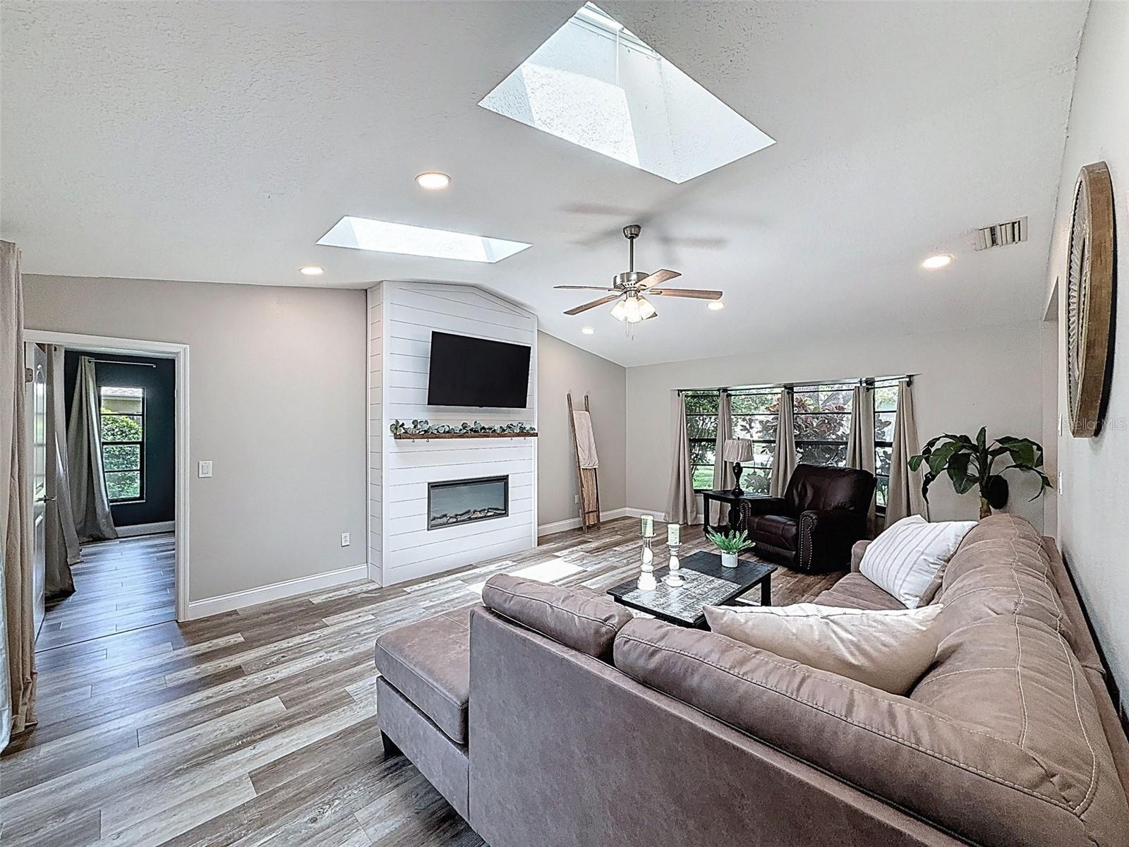 3711 ERIN BROOK DR, NEW PORT RICHEY, FL — photo 13