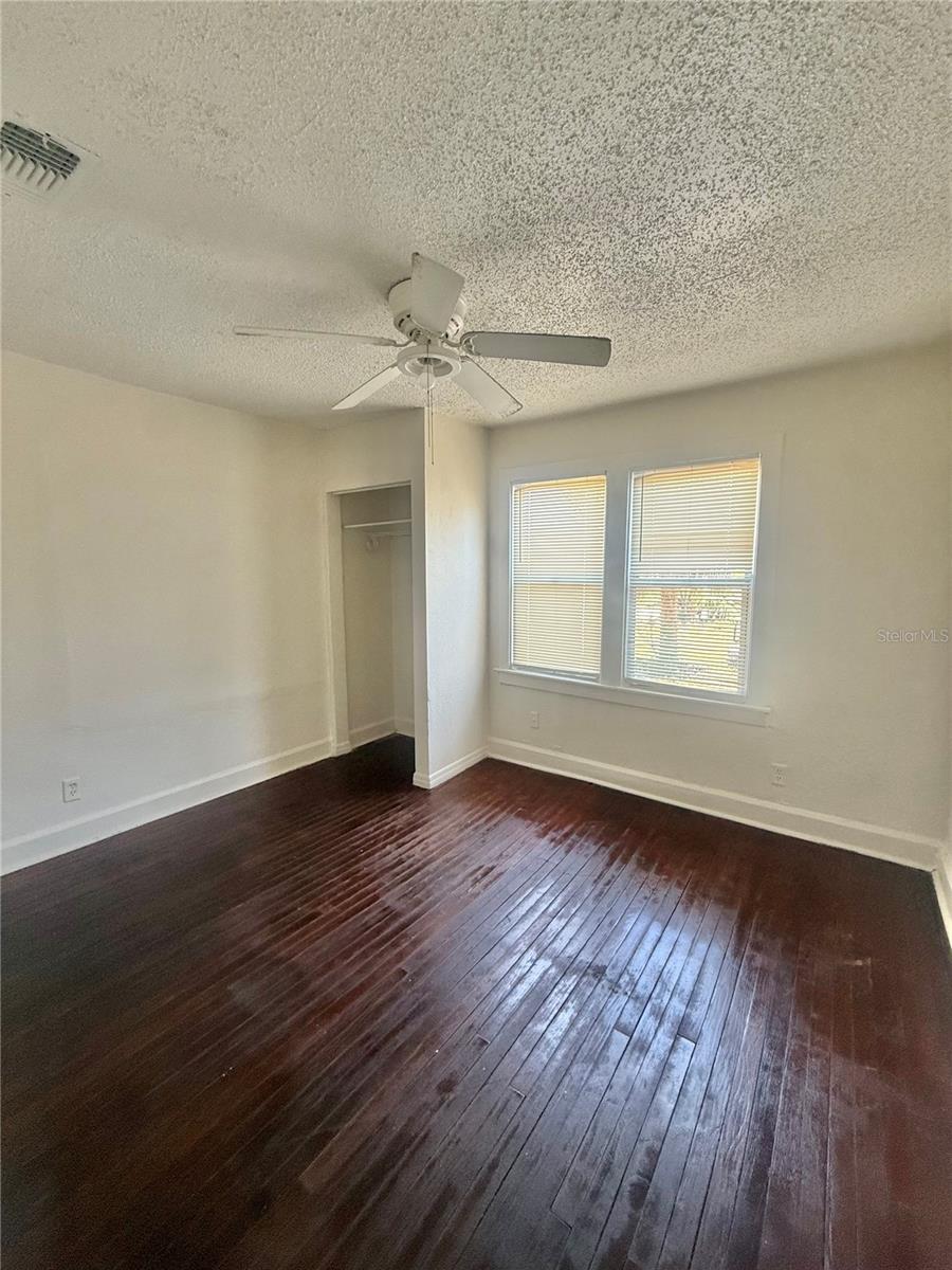 1900 19TH ST S, ST PETERSBURG, FL — photo 5