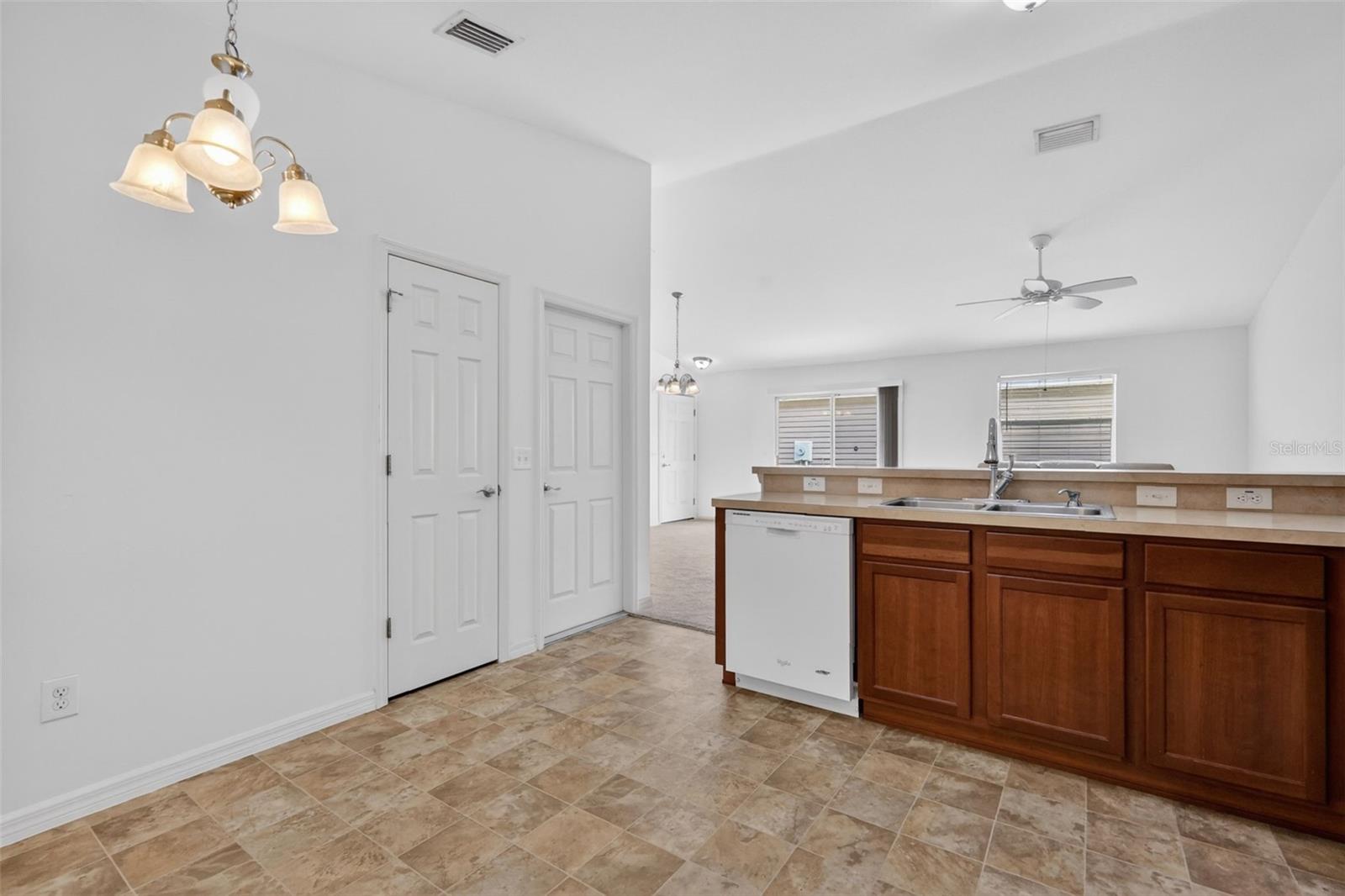 3419 CARRABELLE CT, THE VILLAGES, FL — photo 11