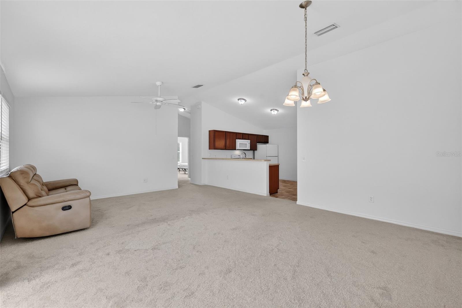 3419 CARRABELLE CT, THE VILLAGES, FL — photo 14