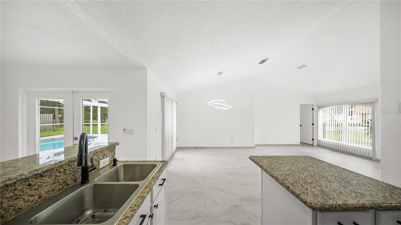 611 JURA LN, KISSIMMEE, FL — photo 8