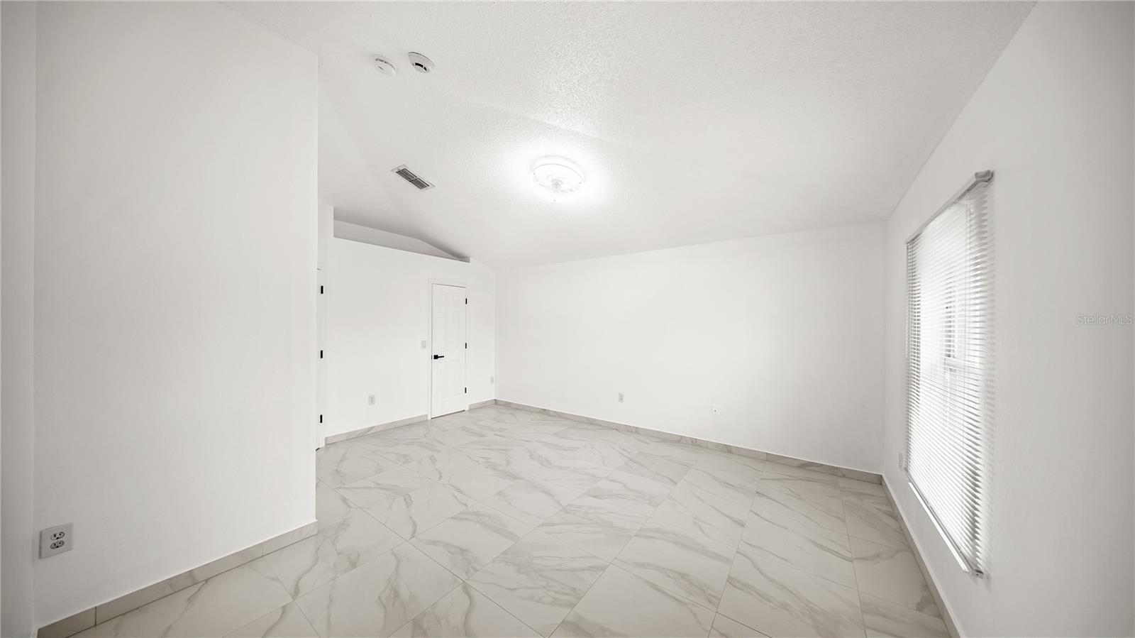 611 JURA LN, KISSIMMEE, FL — photo 14