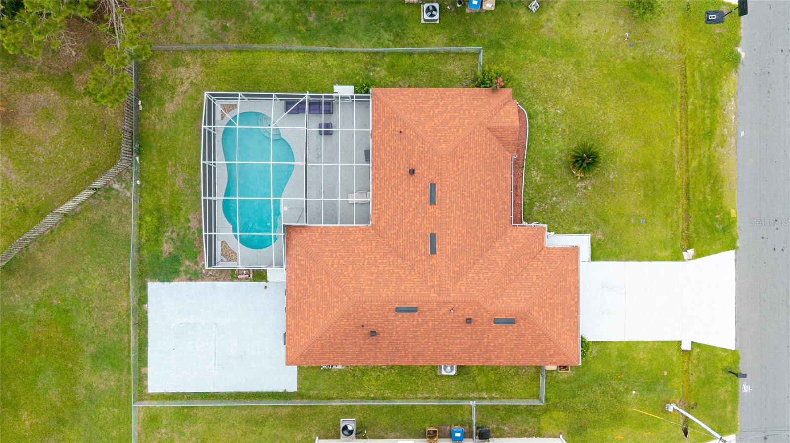 611 JURA LN, KISSIMMEE, FL — photo 38
