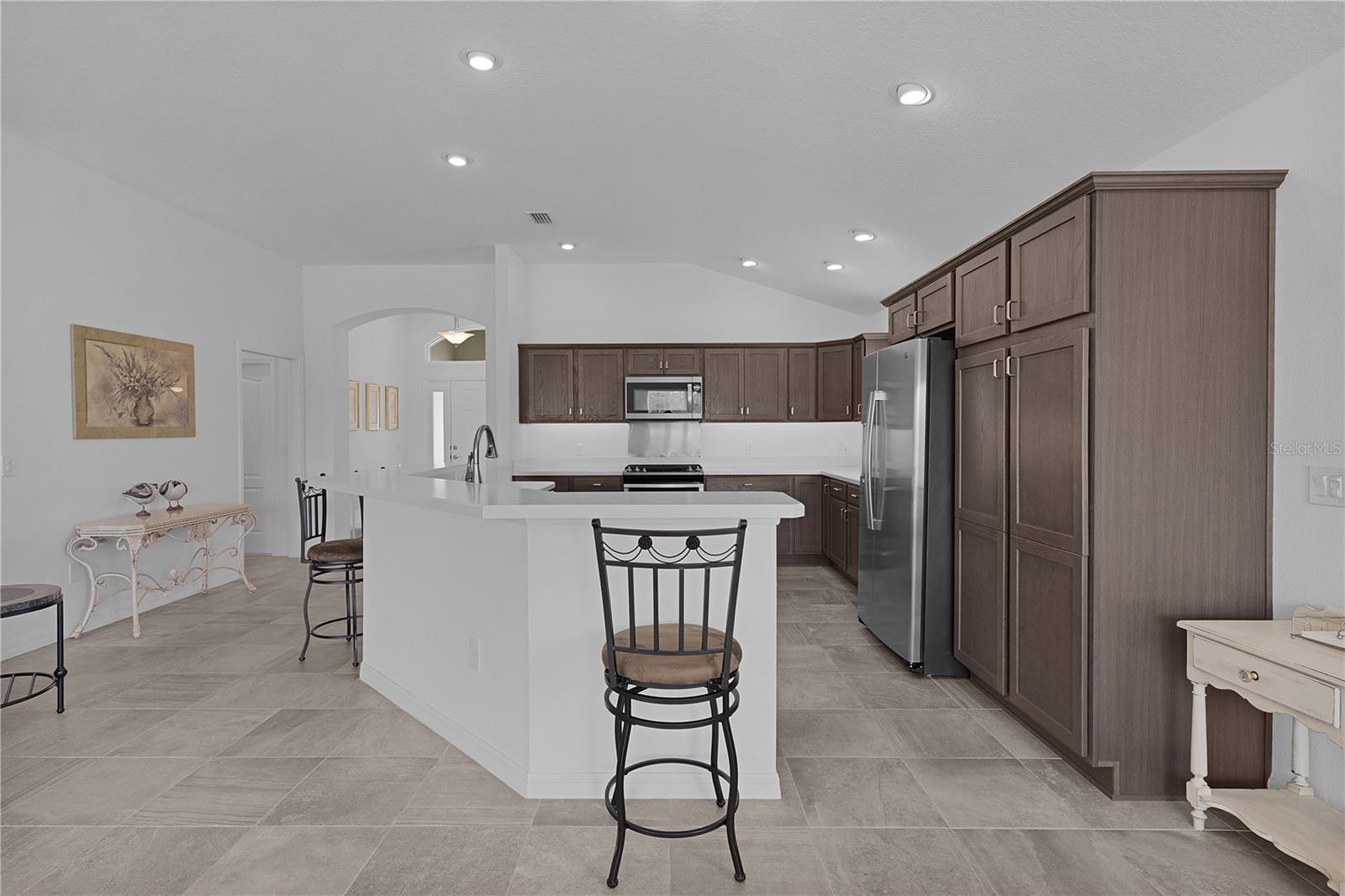 5833 ABNEY AVE, THE VILLAGES, FL — photo 10