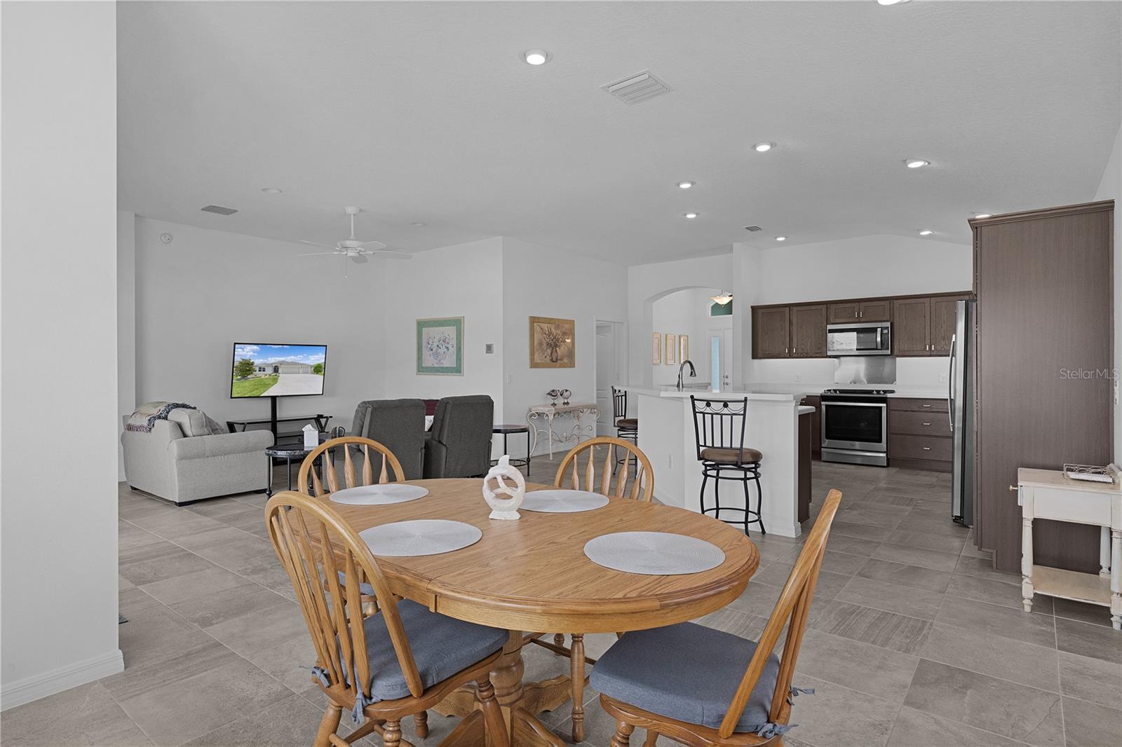 5833 ABNEY AVE, THE VILLAGES, FL — photo 13