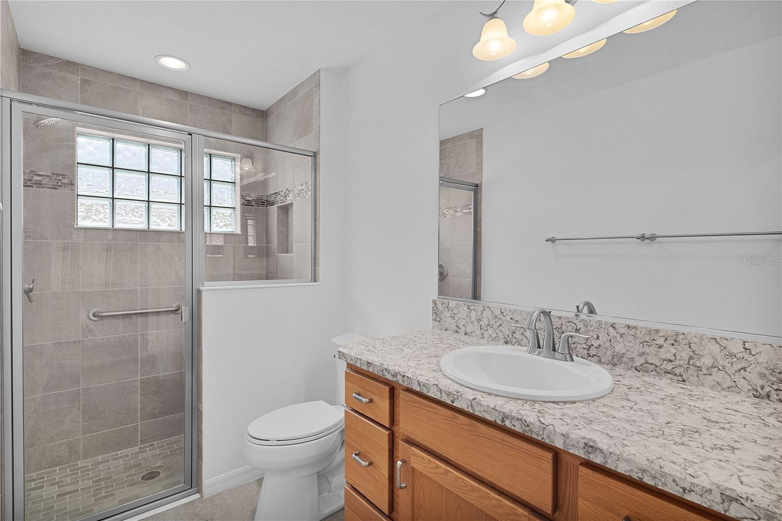 5833 ABNEY AVE, THE VILLAGES, FL — photo 31
