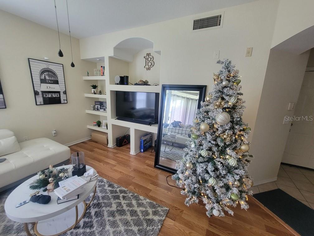 8413 LUCUYA WAY #306, TEMPLE TERRACE, FL — photo 4