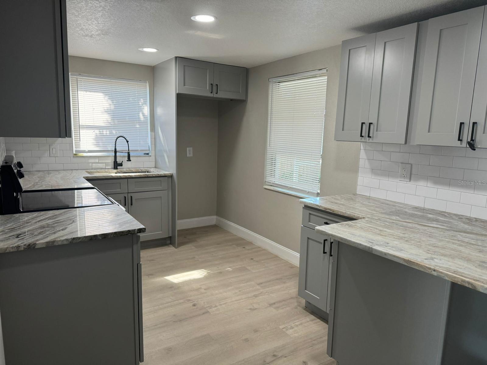 7605 EMBASSY BLVD, PORT RICHEY, FL — photo 4