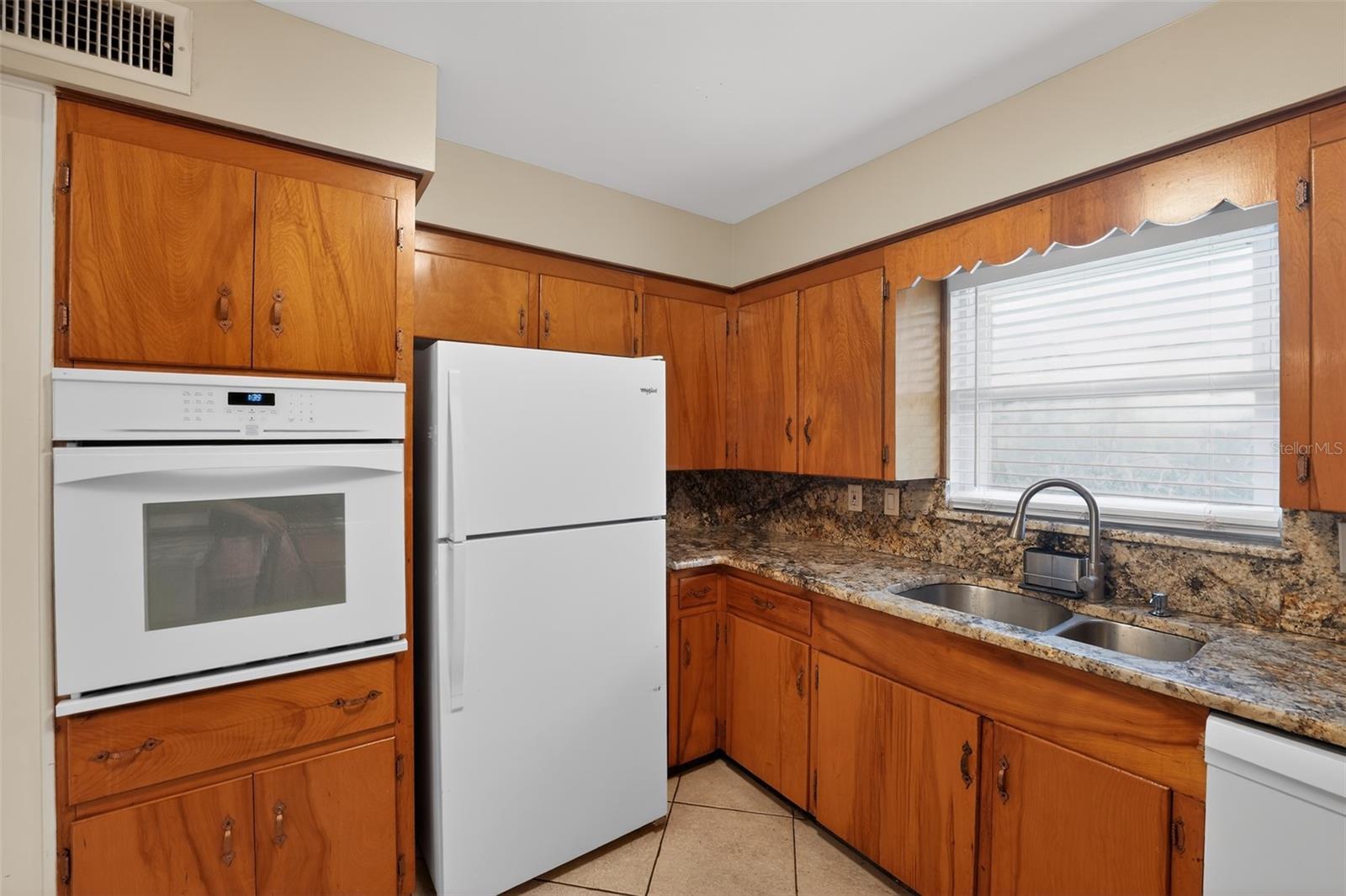 2505 WOOD ST, SARASOTA, FL — photo 15