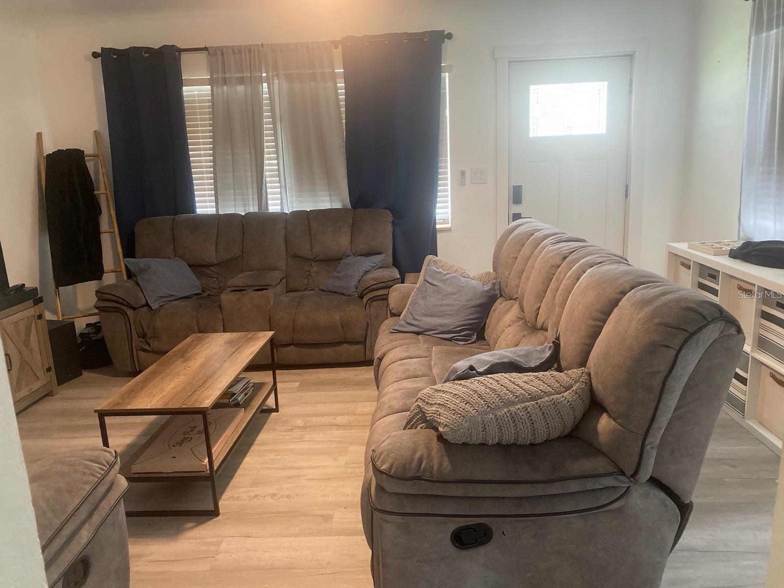 1110 E EDGEWOOD DR, LAKELAND, FL — photo 3