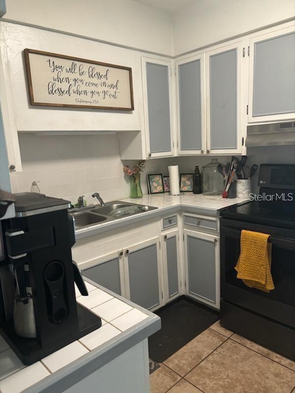 1110 E EDGEWOOD DR, LAKELAND, FL — photo 7