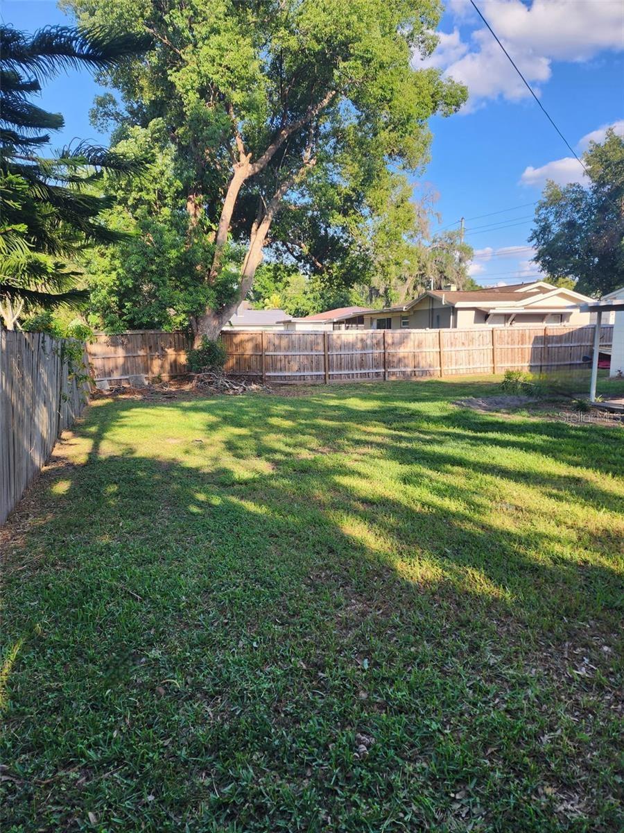 1110 E EDGEWOOD DR, LAKELAND, FL — photo 14