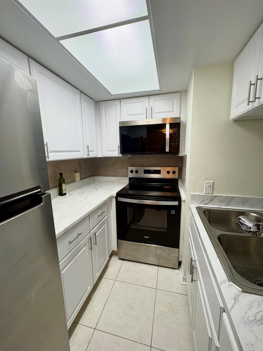 5132 AMULET DR #107, NEW PORT RICHEY, FL — photo 5