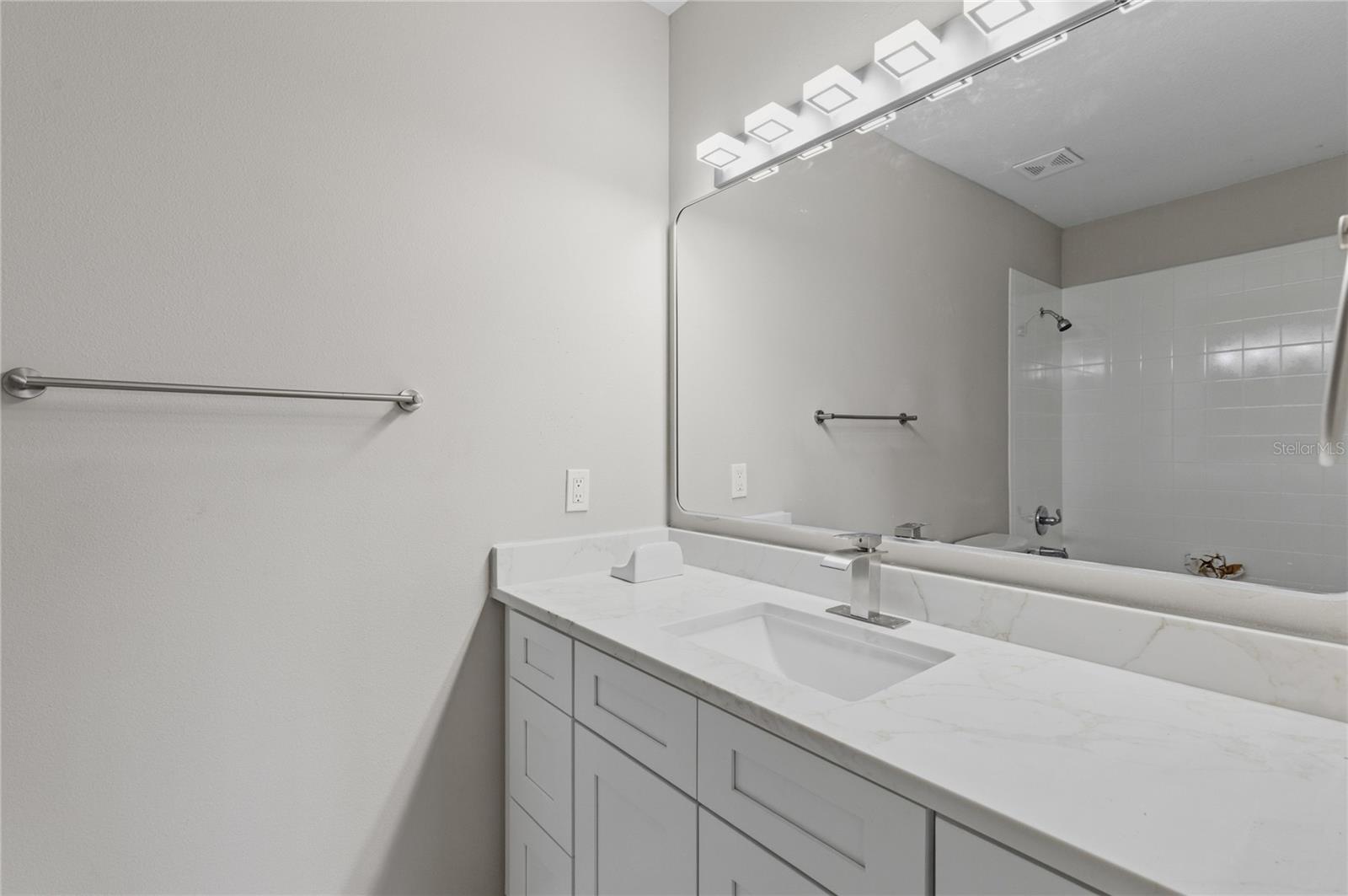522 VILLA DEL SOL CIR #201, ORLANDO, FL — photo 17